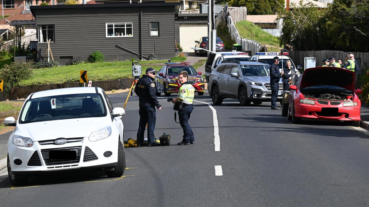 Emergency services at the scene. Photo: Kenji Sato