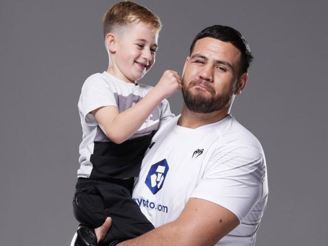 Tai Tuivasa will take an extended break from the UFC in 2023 to spend more time with his son Carter.