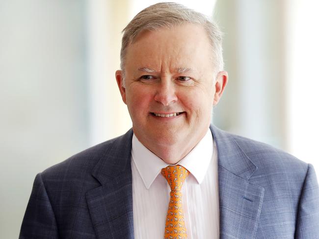 Labor leader Anthony Albanese will offer thousands in savings to families. Picture: NCA NewsWire / Josh Woning.