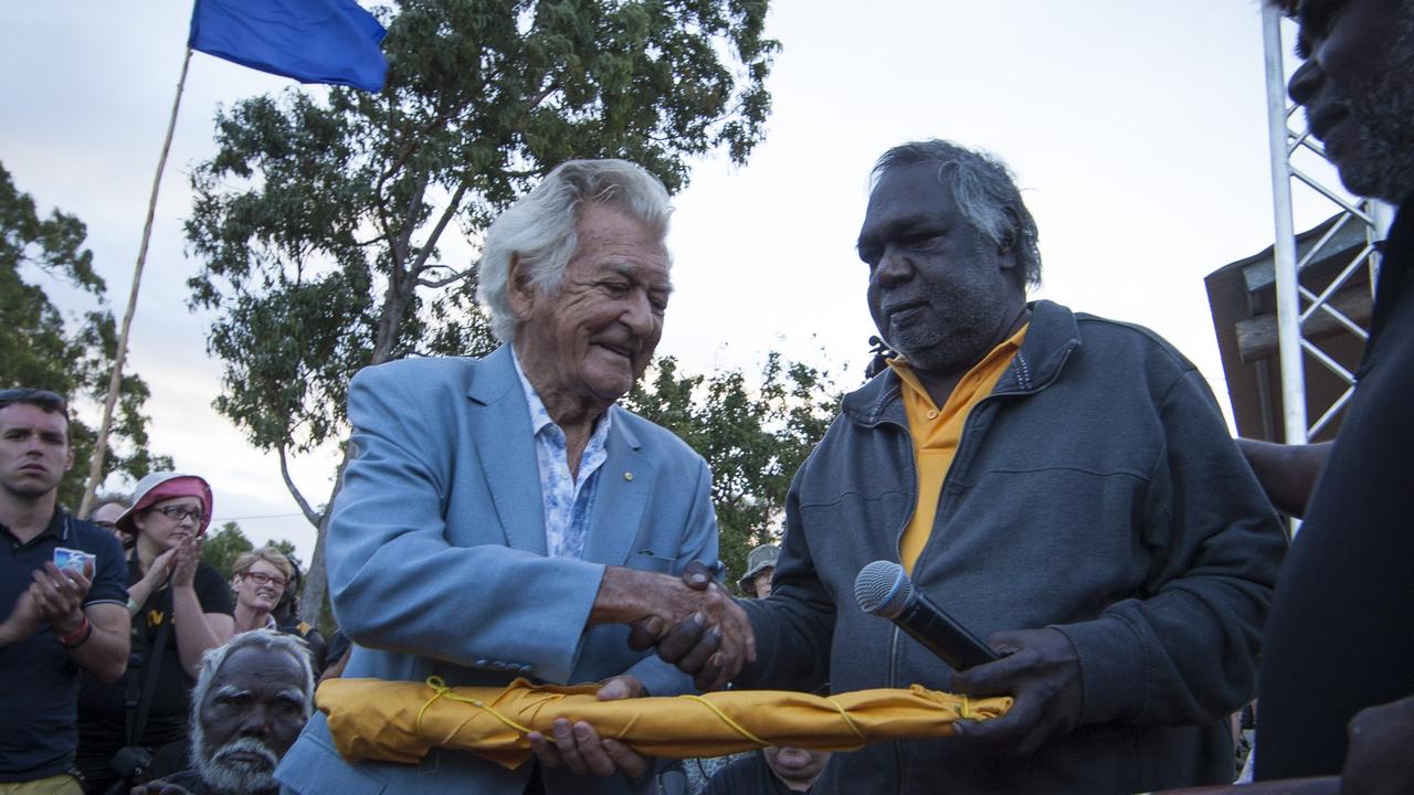 Former prime minister Bob Hawke promised Yunupingu he would work to conclude a treaty by 1990. Picture: Peter Eve