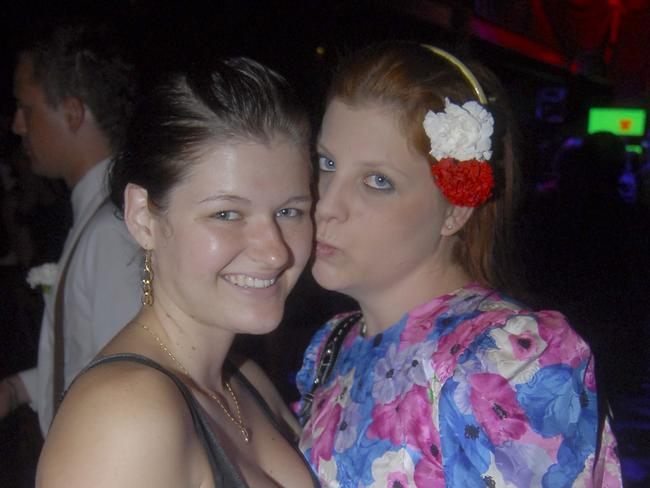 Chantell Sampson-Brighton and Suzanne Payne (Burpengary); Abnormal Formal, Nova's annual listener party, The Met Fortitude Valley 22/2/08