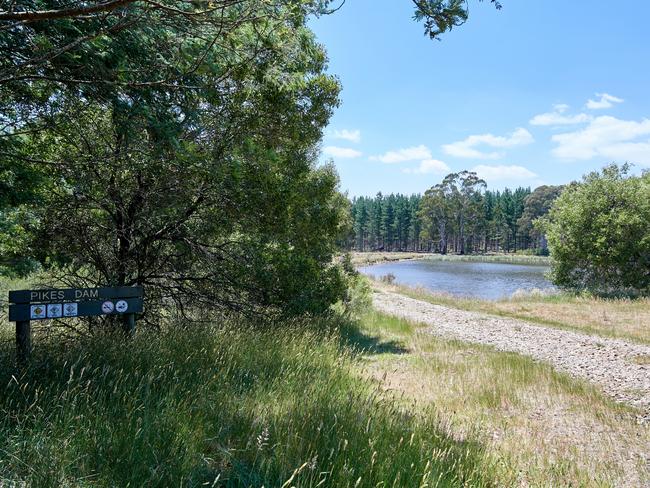 Gary Ridley’s body was found inside his car parked at Pikes Dam near Shelley in Victoria. Picture: Michael Frogley