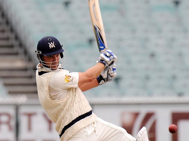 Nick Jewell batting for Victoria.