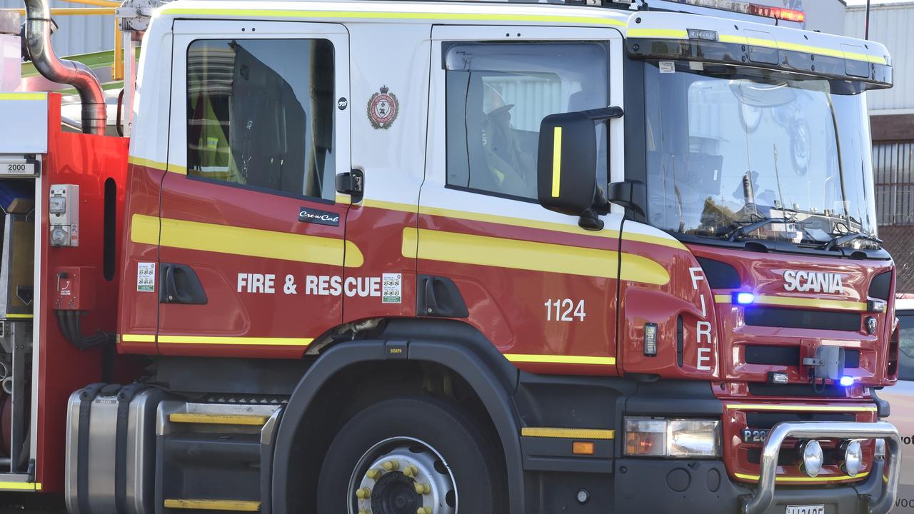 QFES fire truck. Photo Bev Lacey / The Chronicle