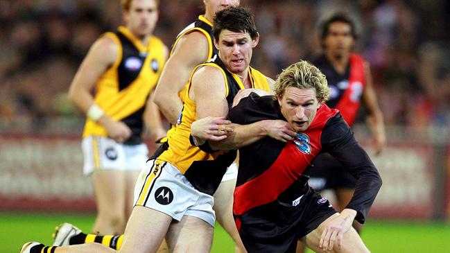 AFL Rnd 21 Essendon v Richmond at the MCG. Essendon's James Hird in action