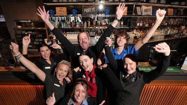 Kurrawa staff Sharni Cogswell, Hayleigh Studdon, Amber Collyer, Jessica Smith, Mark Edwards, Jarred Sharman and Erin Burns. Picture: Glenn Hampson.