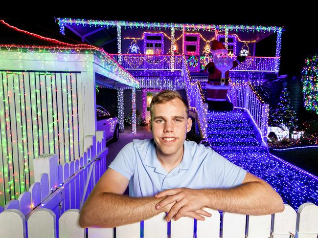 Mackenzie Davis Christmas Lights at 60 Harris Street, Hawthorne, Tuesday, December 1, 2020 - Picture: Richard Walker