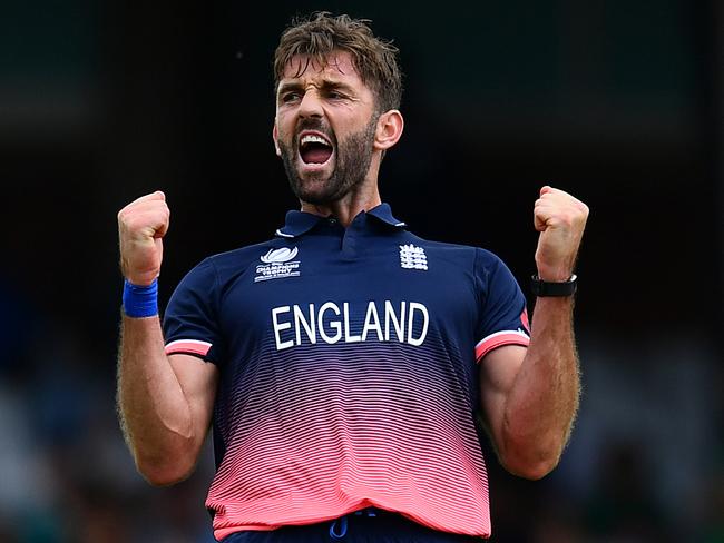 LONDON, ENGLAND - JUNE 01:  Liam Plunkett of England celebrates taking the wicket of Mushfiqur Rahim of Bangladesh during the ICC Champions Cup Group A match between England and Bangladesh at The Kia Oval on June 1, 2017 in London, England. (Photo by Dan Mullan/Getty Images)