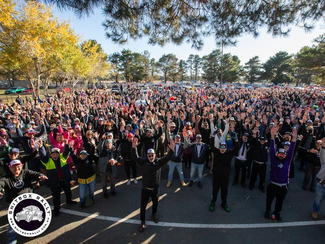 Day 1: Canberra to Hay — 500 people set off from Canberra on the journey, and all teams raise $5000 to participate. Photo: BOX RALLIES