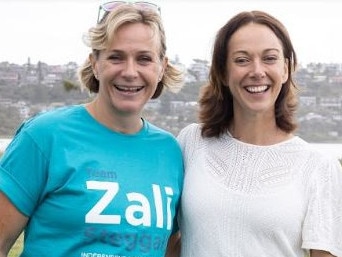 Independent MP for the federal electorate of Warringah Zali Steggall (left) with the independent candidate for the seat of Mackellar, Sophie Scamps, at Dee Why. Picture: Supplied