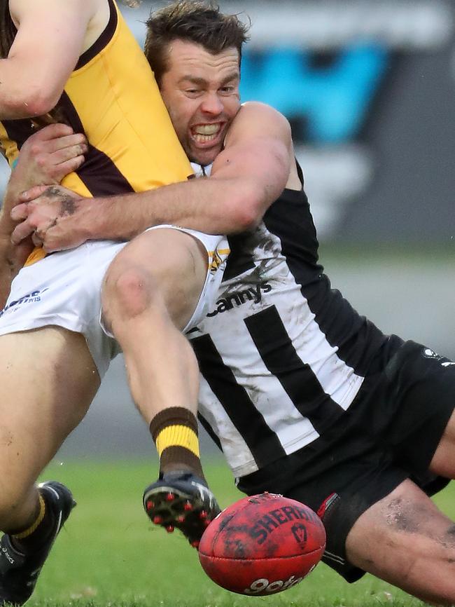 Liam McVeigh in action for Wangaratta Magpies. Picture: Yuri Kouzmin