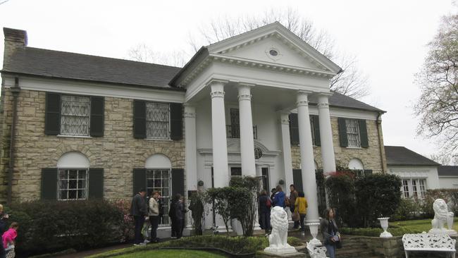 Graceland will be recreated for the film. (AP Photo/Beth J. Harpaz, File)