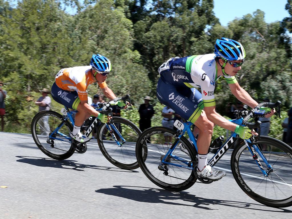 Caleb Ewan keeps safe behind team-mate Daryl Impey. Photo: Sarah Reed.