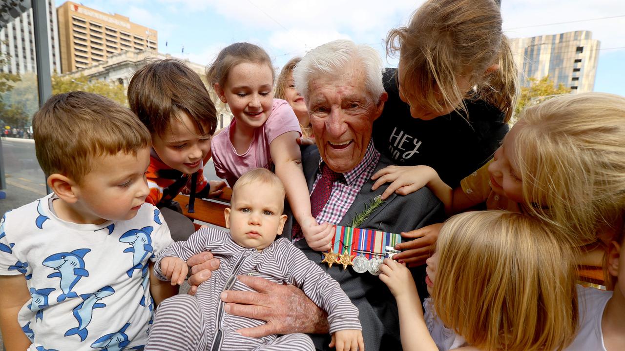 Anzac Day South Australia 2021: Adelaide Dawn Service and march pays ...