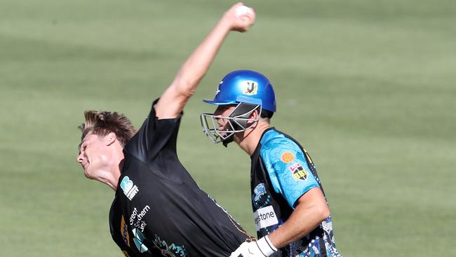 Spencer Johnson bowling against the Strikers for the Heat over the weekend. He has impressed with his consistent and quick left-arm delivery. Picture: Sarah Reed/Getty Images