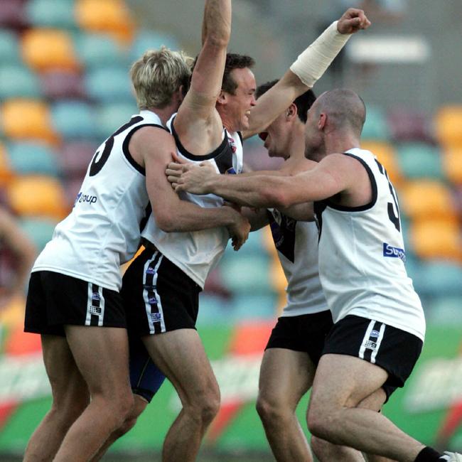 SEPTEMBER 18, 2005: AFL Queenland Grand Final - The Gabba, Southport Sharks vs Morningside Panthers PicSarah/Marshall