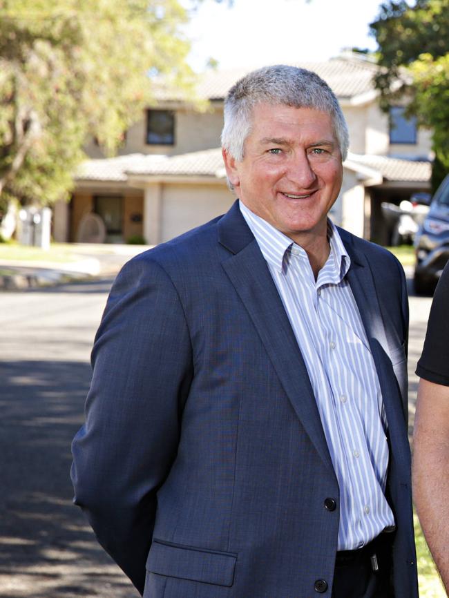 Agent Stuart Bath. Picture: Adam Yip / Manly Daily