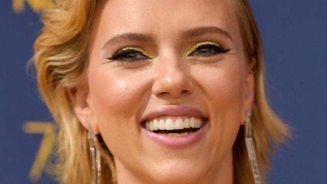 LOS ANGELES, CA - SEPTEMBER 17: Scarlett Johansson attends the 70th Emmy Awards at Microsoft Theater on September 17, 2018 in Los Angeles, California.  (Photo by Matt Winkelmeyer/Getty Images)