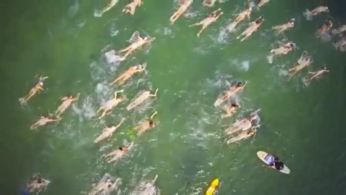 Sydney Skinny 2017: Nude swim at Cobblers Beach in Sydney 