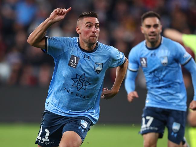 Robert Mak celebrates after scoring for Sydney FC against the Wanderers. Picture: Jason McCawley/Getty Images