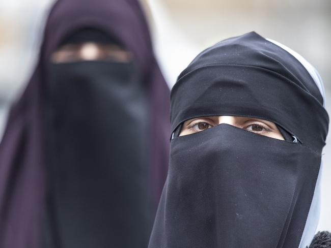 Burqa Ban Denmark Bans Face Vel Pauline Hanson Pushes To Ban Burqa