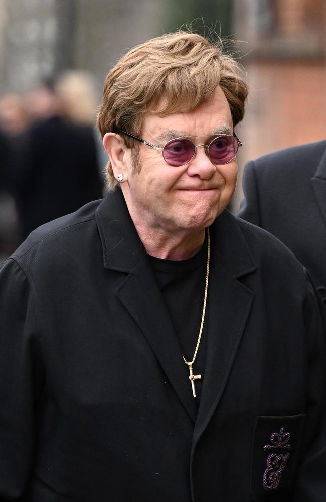 Elton John reveals shock health diagnosis of eye infection | Daily ...