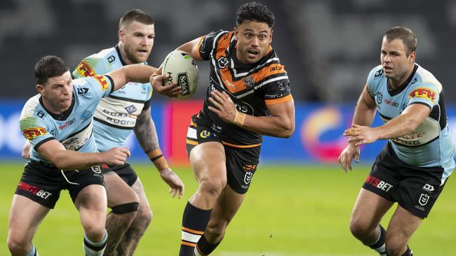 David Nofoaluma is among the Wests Tigers players sent for a COVID-19 test.