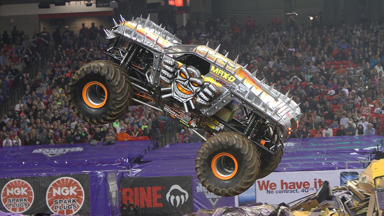 Monster Jam frontflip Tom Meents and his crazy record attempt