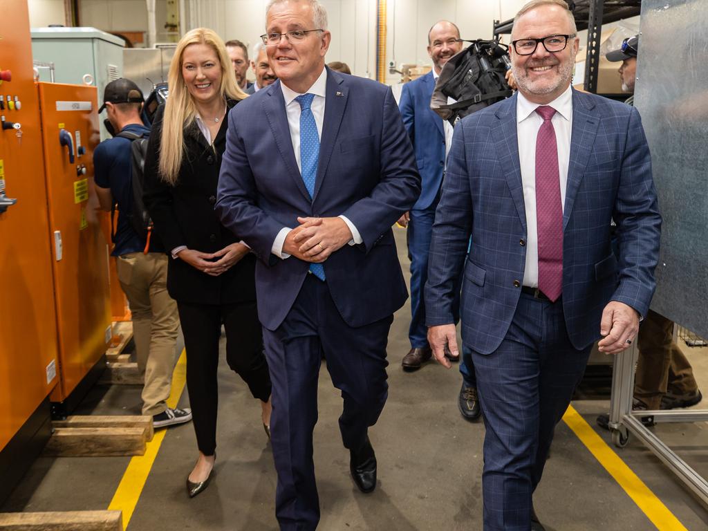 Prime Minister Scott Morrison with Mr Adrian Fahey, Managing Director, SAGE Automation (right) and Dr Rachel Swift, Liberal Candidate for Boothby.