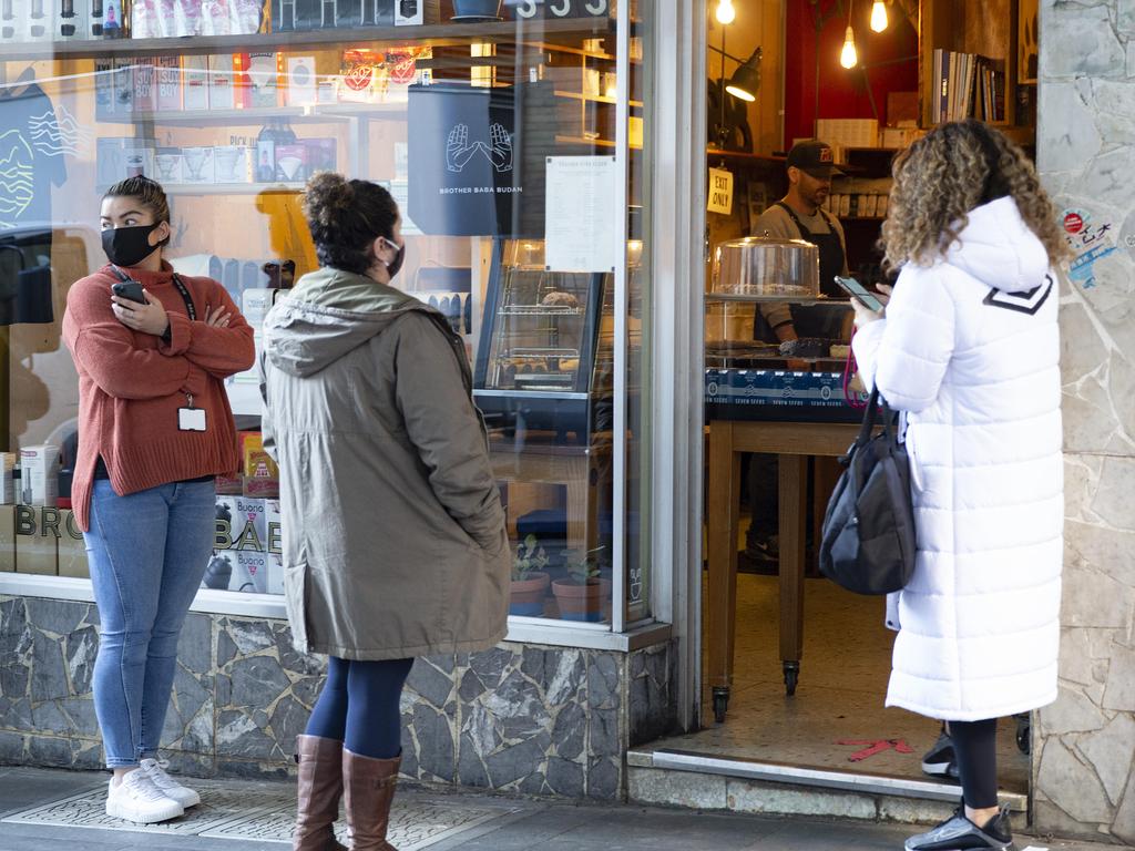 A small cafe selling takeaway was a rare site in the CBD during stage 4 lockdown. Picture: NCA NewsWire / Sarah Matray