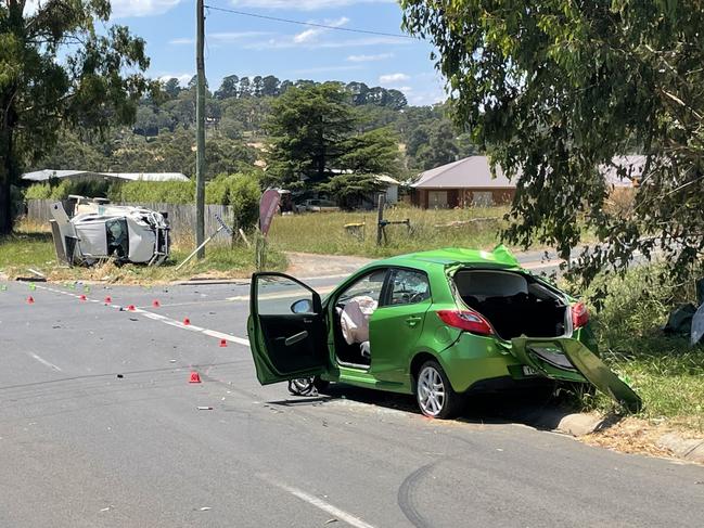 Seville crash: A Yarra Valley intersection will remain closed for several hours following a horror three-car collision, which has claimed the life of a Pheasant Creek woman.The 30-year-old woman, who was driving a green car, died at the scene of the collision on Queens Rd and Beenak Rd in Seville about 8am on Tuesday.