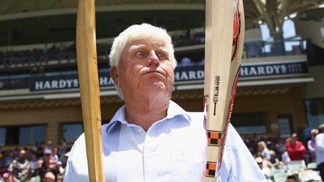 Barry Richards with David Warner's bat (left) and the bat he scored 325 with in a day against Western Australia in 1970/