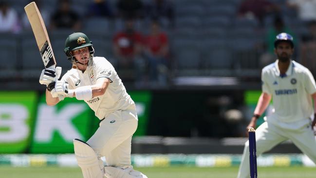 Michael Vaughan is confident the runs will return for Steve Smith after he showed good signs during his brief stays at the crease in Perth. Picture: Cameron Spencer / Getty Images