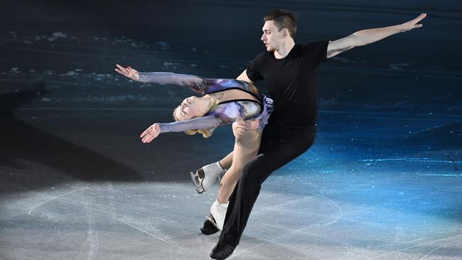 Harley Windsor and Ekaterina Alexandrovskaya during the ISU Four Continents championships in Taipei