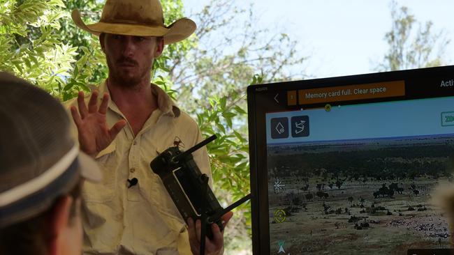 SkyKelpie is developing online training courses to teach farmers how to select and operate drones effectively.