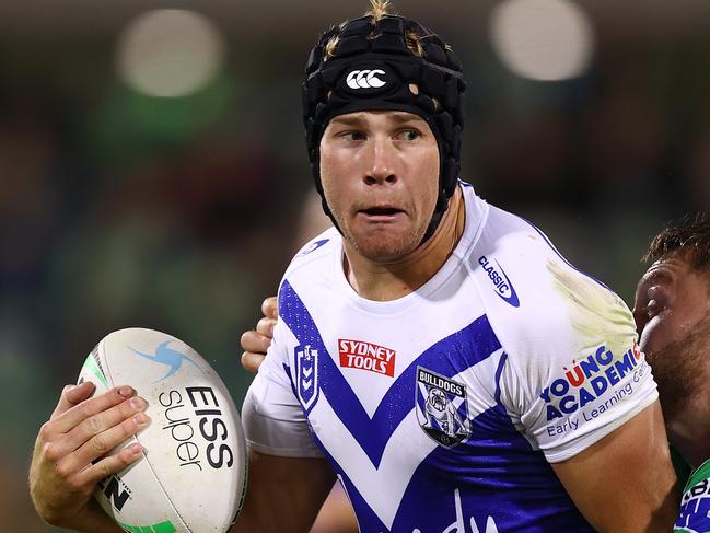 CANBERRA, AUSTRALIA - MAY 06: Matt Burton of the Bulldogs in action during the round nine NRL match between the Canberra Raiders and the Canterbury Bulldogs at GIO Stadium, on May 06, 2022, in Canberra, Australia. (Photo by Mark Nolan/Getty Images)