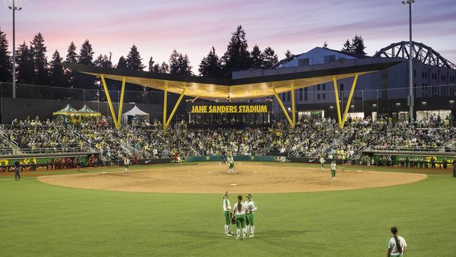 Jane Sanders Stadium in Oregon, US. Architect: SRG Partnership