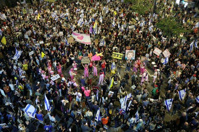 Israelis again called on the government to bring home the remaining hostages