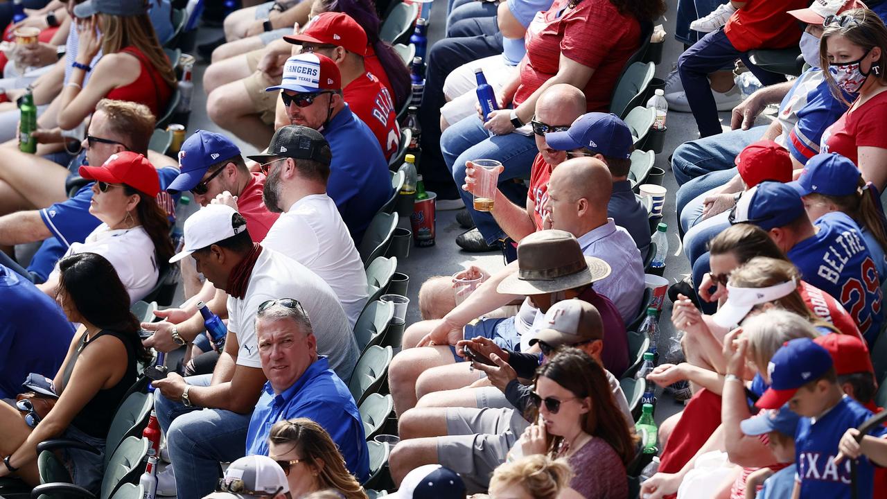 40,000 baseball fans crowd Texas stadium - World Socialist Web Site