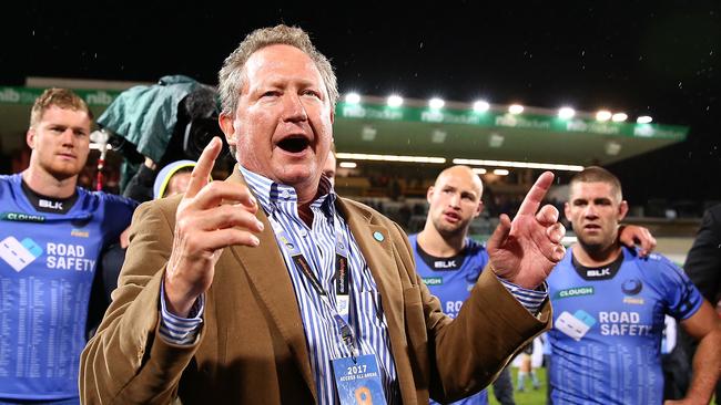 Andrew Forrest addresses Force players and coaches at nib Stadium.