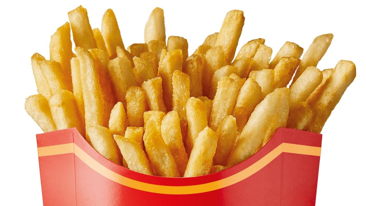 Ordering fries with no salt is a good hack to get fresh hot chips, but the workers will hate you for it.