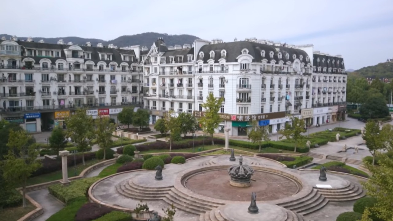 It was built in 2007 and boasts all things you’d expect to find in the City of Love, including blocks of Parisian style architecture and fountains.