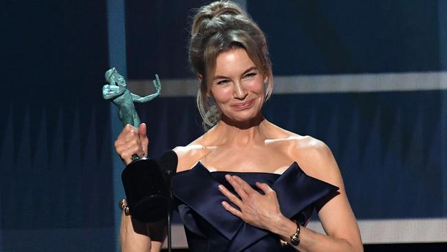 Renée Zellweger accepting her SAG award for her role as Judy Garland. Picture: AFP