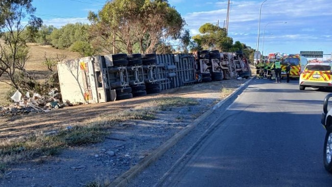 The crash happened about 7am and affects the southern end of the Expressway. Picture: SAPOL