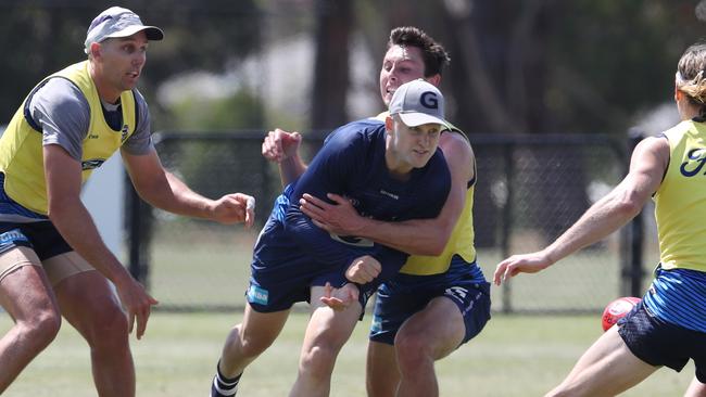 Gary Ablett in action during an AFL training session with the Geelong Cats at Deakin Reserve in Geelong, Thursday, January 9, 2020. (AAP Image/David Crosling) NO ARCHIVING