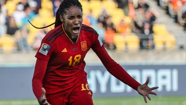 Salma Paralluelo celebrates after scoring the match-winner. Photo by Marty MELVILLE / AFP.