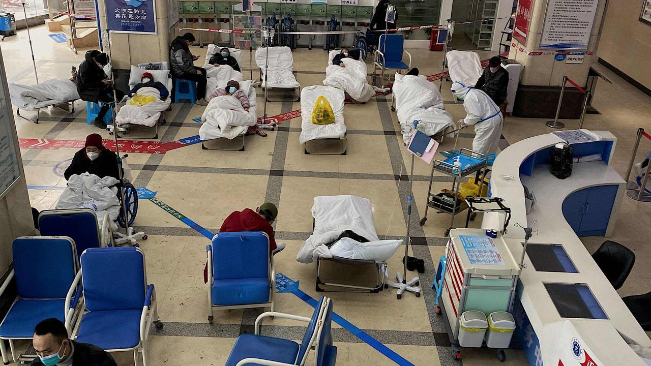 Patients being treated in the lobby of the overflowing Chongqing No. 5 People's Hospital in China's southwest. Picture: Noel Celis / AFP.