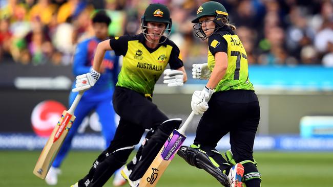 Australia's Alyssa Healy and Beth Mooney (L) could be opening in Thursday’s Test (Photo by William WEST / AFP)