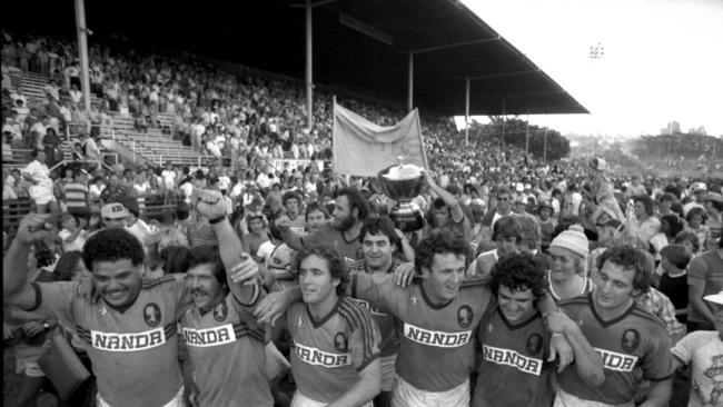 The 1980 Norths premiership side, in which Graham and Murray played. (Pic Jim Fenwick)