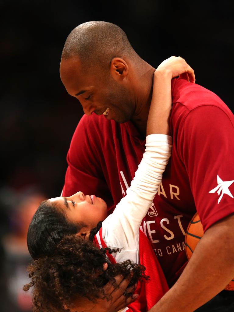 Kobe and Gianna at the 2016 All-Star game. (Photo by Elsa/Getty Images)